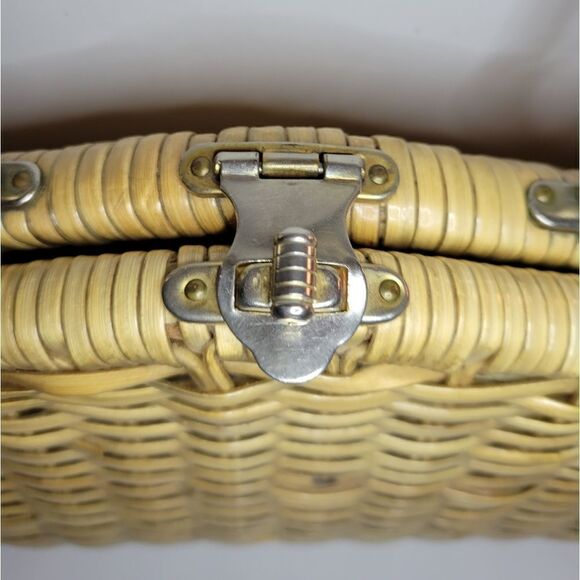 Vintage Rattan Wicker Purse/Tote - Picture 4 of 15